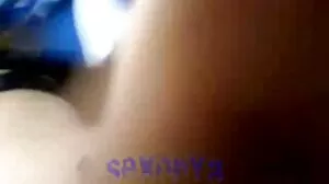 La glorieuse teen blonde chérie lesbienne tukif Alexis Adams chevauche bien l'hélicoptère