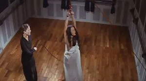 Teen Cutie chevauchant la BBC avant un soin porno lesbienne hd du visage chaud