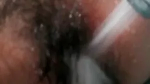 MYLF matures femmes - Une MILF rousse fait une pipe à son beau-fils à grosse bite