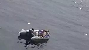 La belle-fille papa et sa fille porno Lily Larimar se fait plaisir par ses deux belles-mères