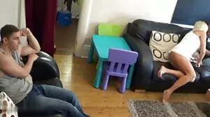 Cute Chastity Lyn porno elle se fait violer bf est une affectation Evita