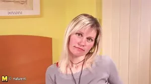 Curvy Latina vient pour un quickie video gratuite femme fontaine sauvage