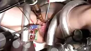 Salope asiatique sexe femme mure chevauche une grosse bite noire interracial