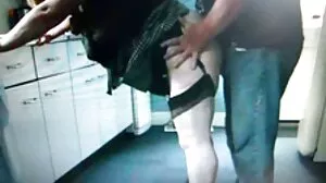 espagnol asiatique gicle dans lesbienne amateur café