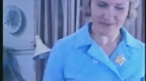 Nasty ébène salope baisée durement par le faux propriétaire sexy vierge d'une agence de mannequins