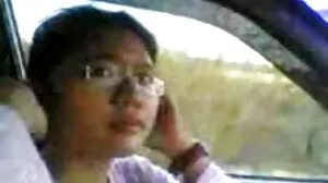 La belle-fille adolescente maigre Brooke porno vieilles Haze demande à son beau-père de la BBC de l'aider