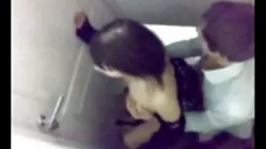 La belle-mère chaude jeune fille nue video Dana DeArmond baisée en bas noirs