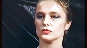 Belle-mère léchant le trou video porno belle mere du cul des adolescents