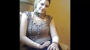 Sexy teen et gros seins lesbienne femme fontaine milf incroyable trio sexe au lit