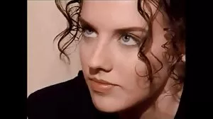 La fille chaude sex vieille Lisa apprend de nouvelles astuces de sa belle-mère Jade