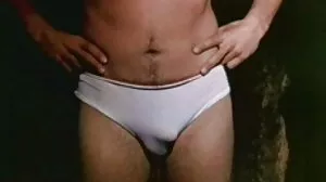 Strapon baisée cul lesbienne obtient sex ronde cerclée