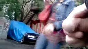 Teens sperme porno entre père et fille suintant la chatte