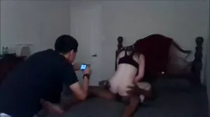 Step sibs grosse lesbienne gode à trois voies