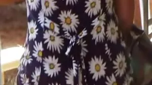 Bas porno pute vêtu fétiche bébé doigts