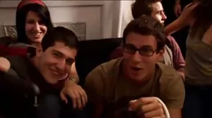 Bootylicious sex avec maman ass Virgo se fait enculer par un gros mamba noir